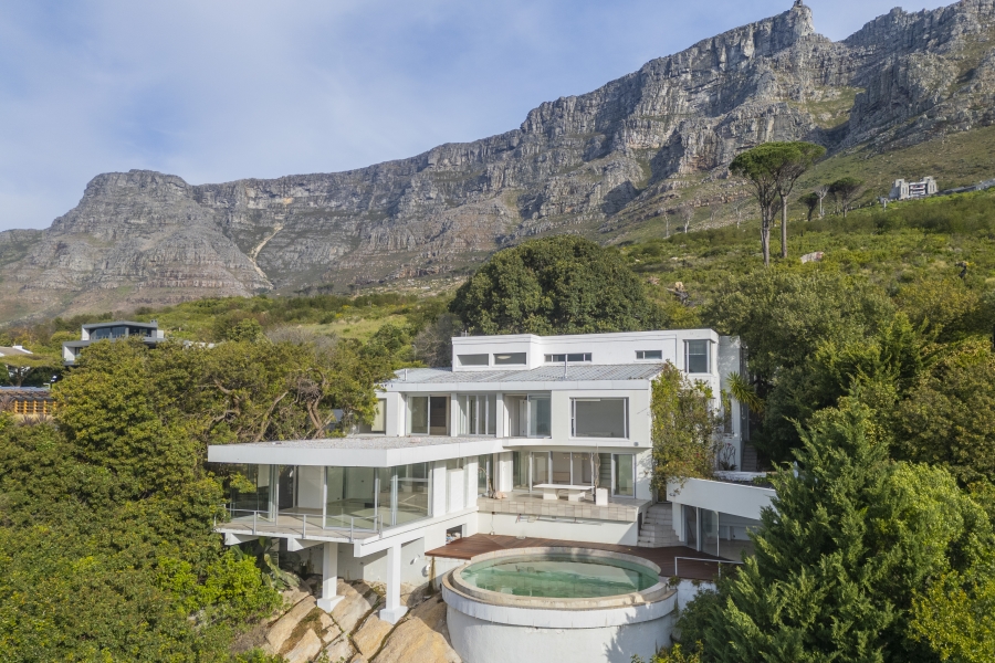 4 Bedroom Property for Sale in Higgovale Western Cape